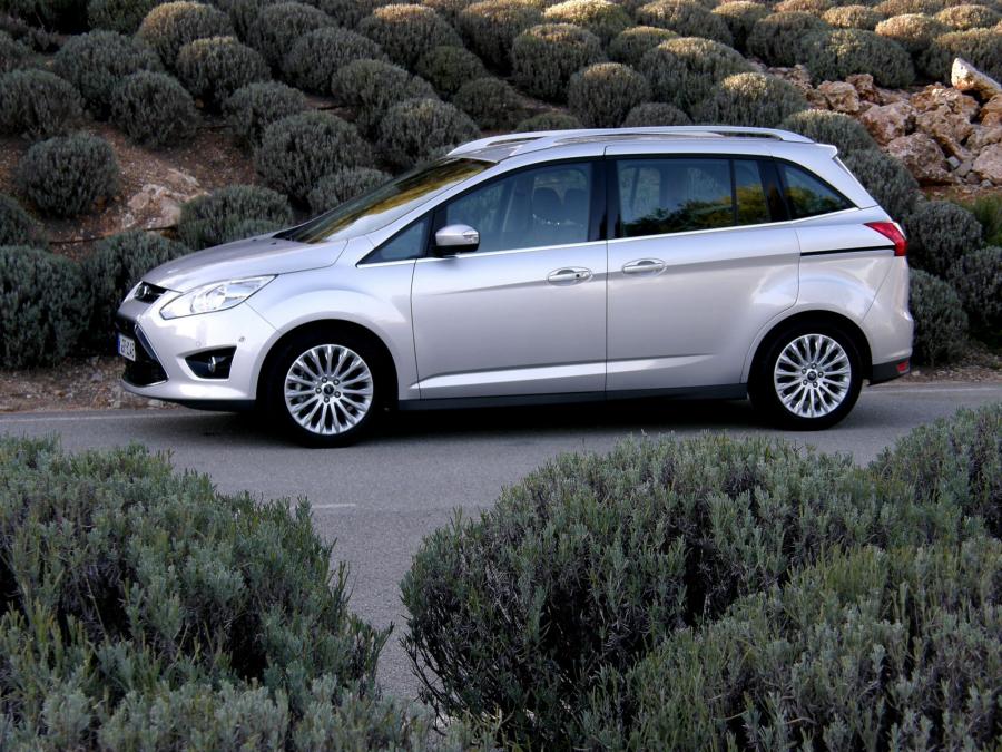  Ford Grand C-Max 2010 года  (фото 56 из 56)